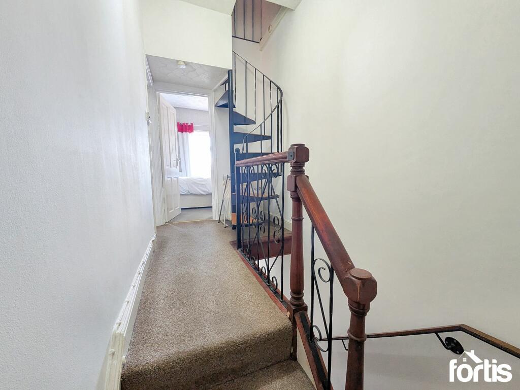 Additional property image - Bromsgrove Street, Cardiff, CF11