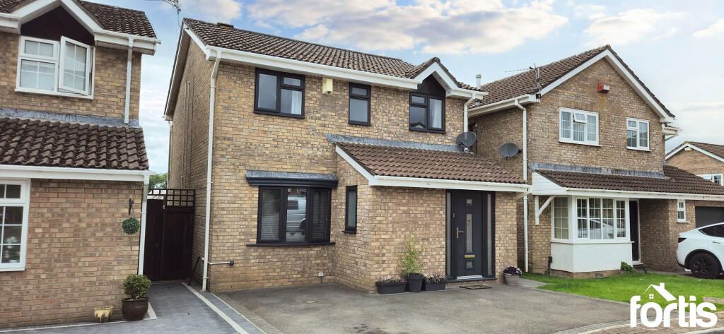 Main image of property: Hawkwood Close, Cardiff, CF5