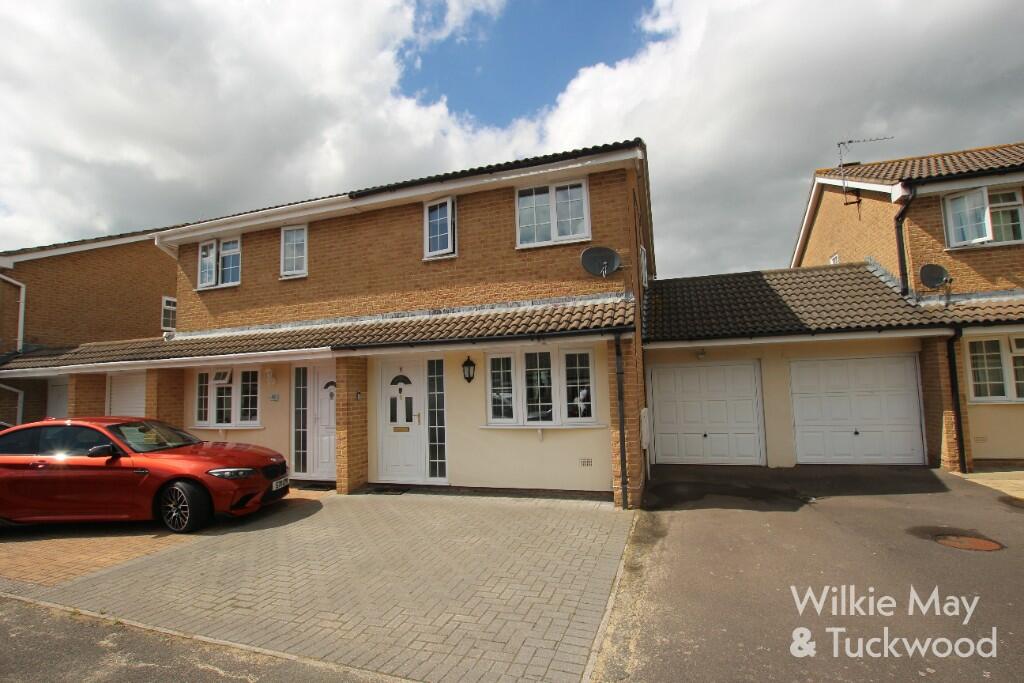 3 bedroom semidetached house for sale in Purley Drive, Bridgwater