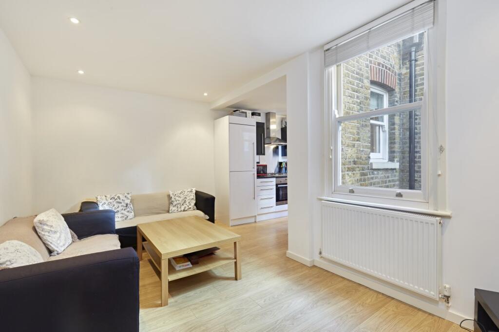 Main image of property: 429 Coldharbour Lane, Sw9