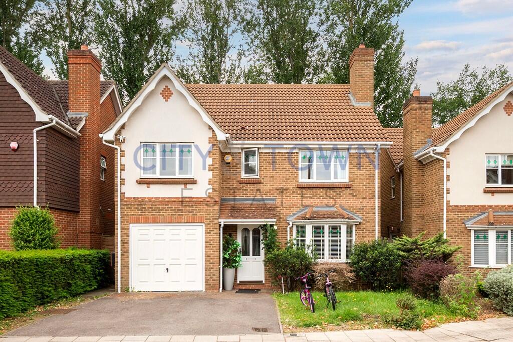 Main image of property: Crosier Close, London, SE3