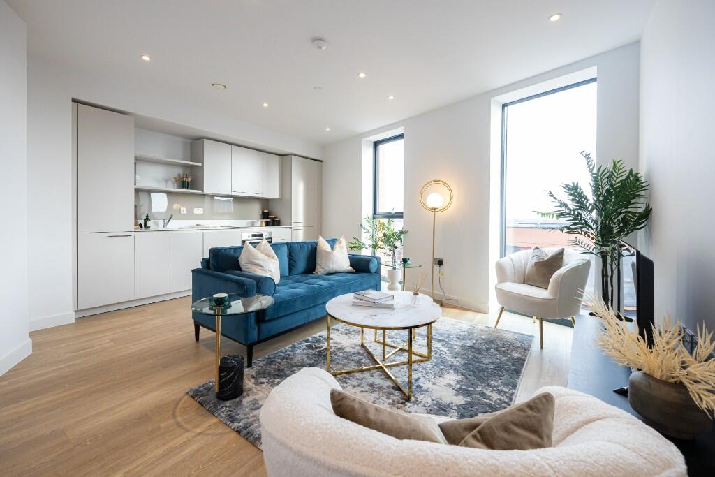 Main image of property: The Linter Whitworth Street, Manchester, Greater Manchester, M1