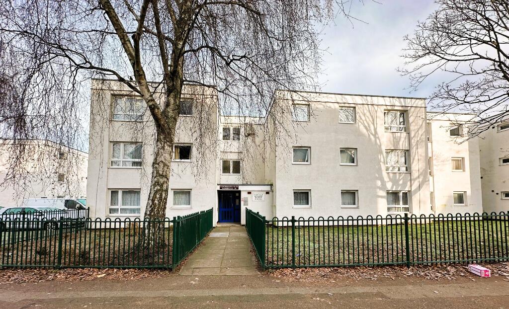 Main image of property: Northampton, Northampton, NN5