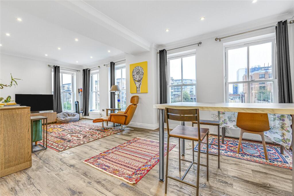 Main image of property: 1 Queens Road, Twickenham, TW1