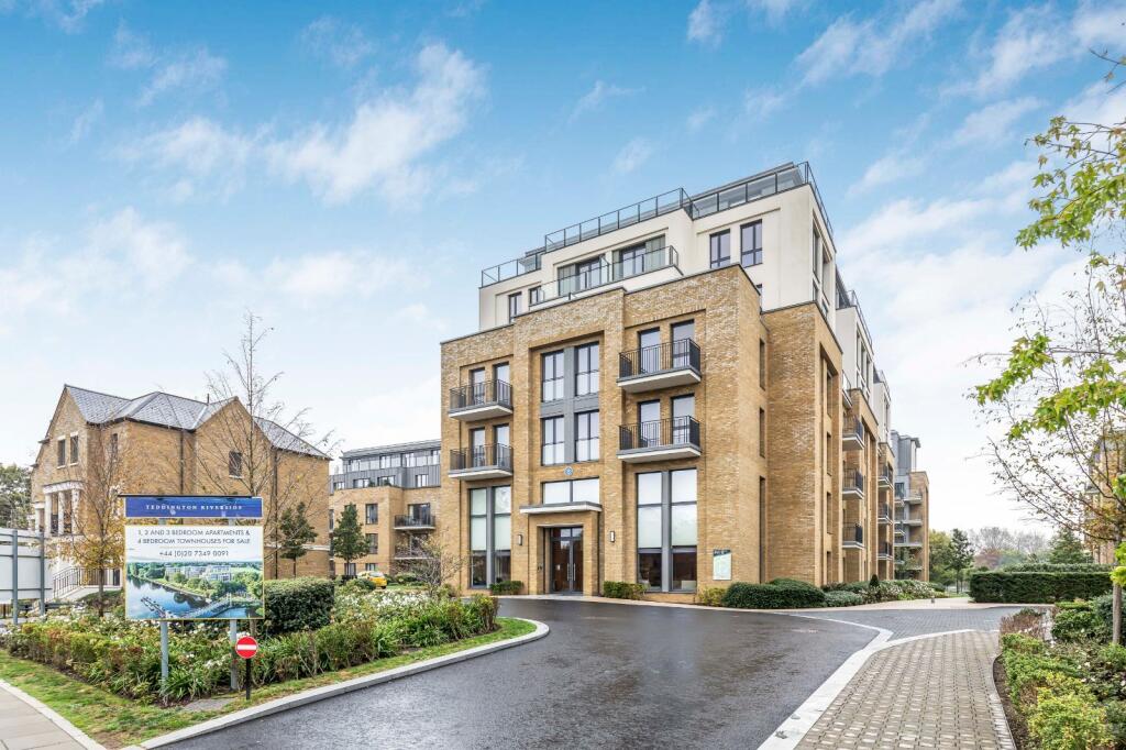 Main image of property: Pinewood Gardens, Teddington, Middlesex, TW11