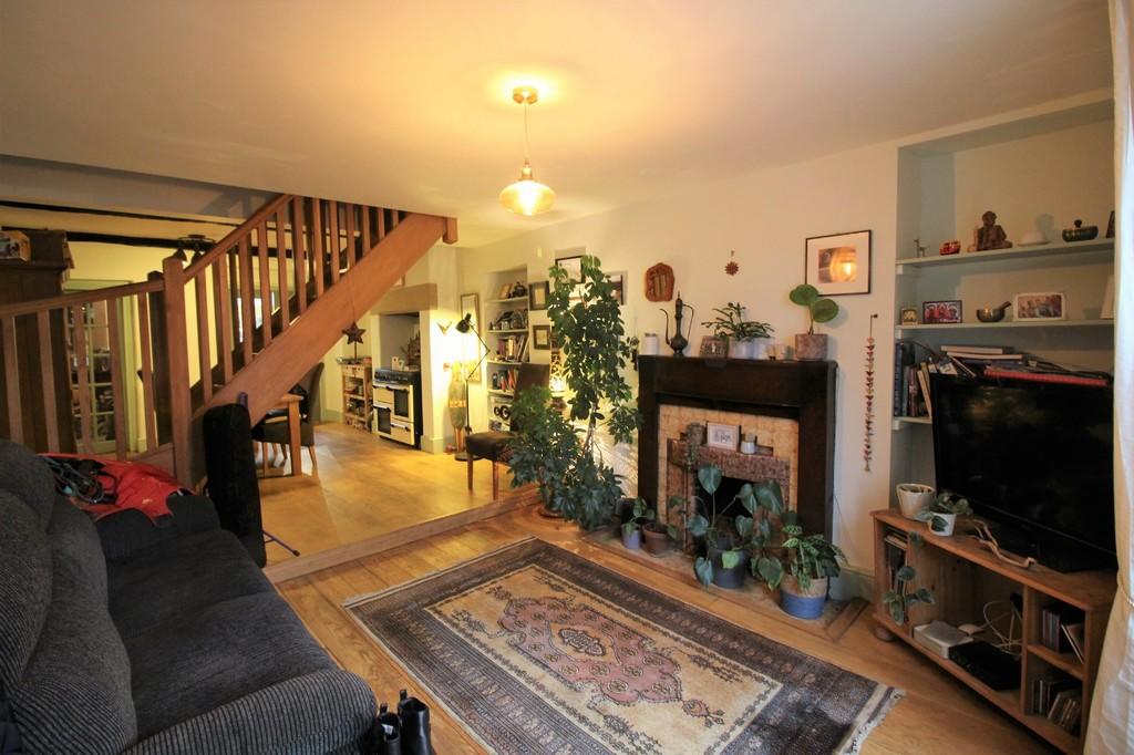 4 bedroom end of terrace house for sale in Kinder Road, Hayfield , High Peak , SK22