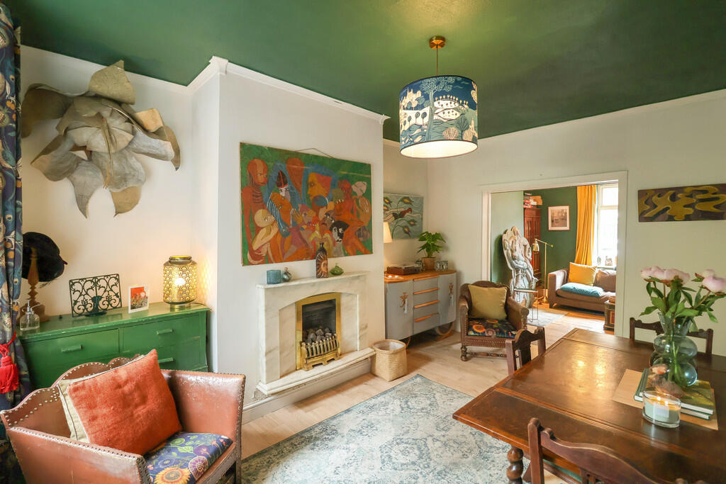 Main image of property: 2/3 Bedrooms - Hadfield Road, Hadfield, Glossop