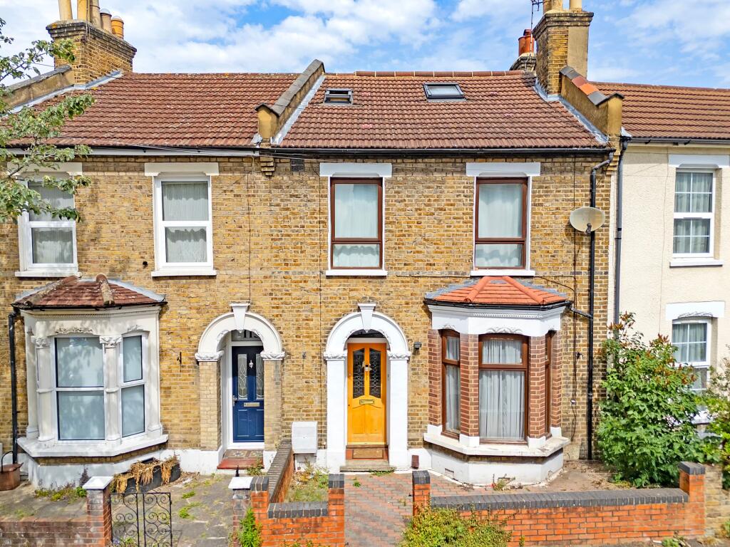 Main image of property: Leslie Road, London, E11