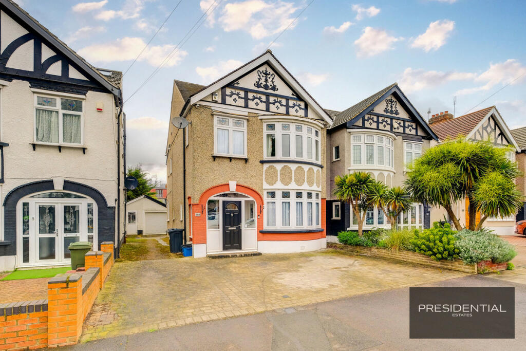 4 bedroom semidetached house for sale in Highwood Gardens, Gants Hill