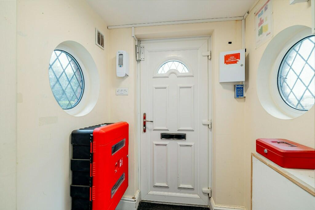 Additional property image - Bank Hall Farm, Swanlow Lane, Winsford, CW7 4BP