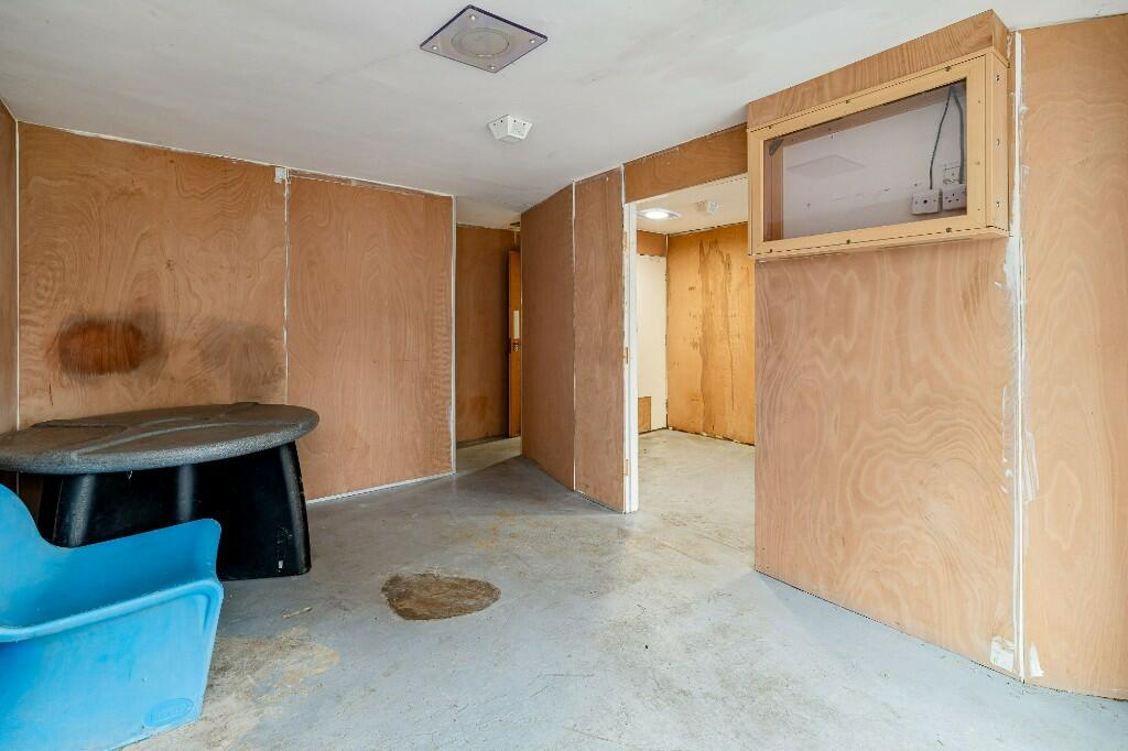 Additional property image - Bank Hall Farm, Swanlow Lane, Winsford, CW7 4BP