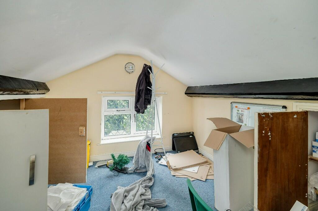 Additional property image - Bank Hall Farm, Swanlow Lane, Winsford, CW7 4BP