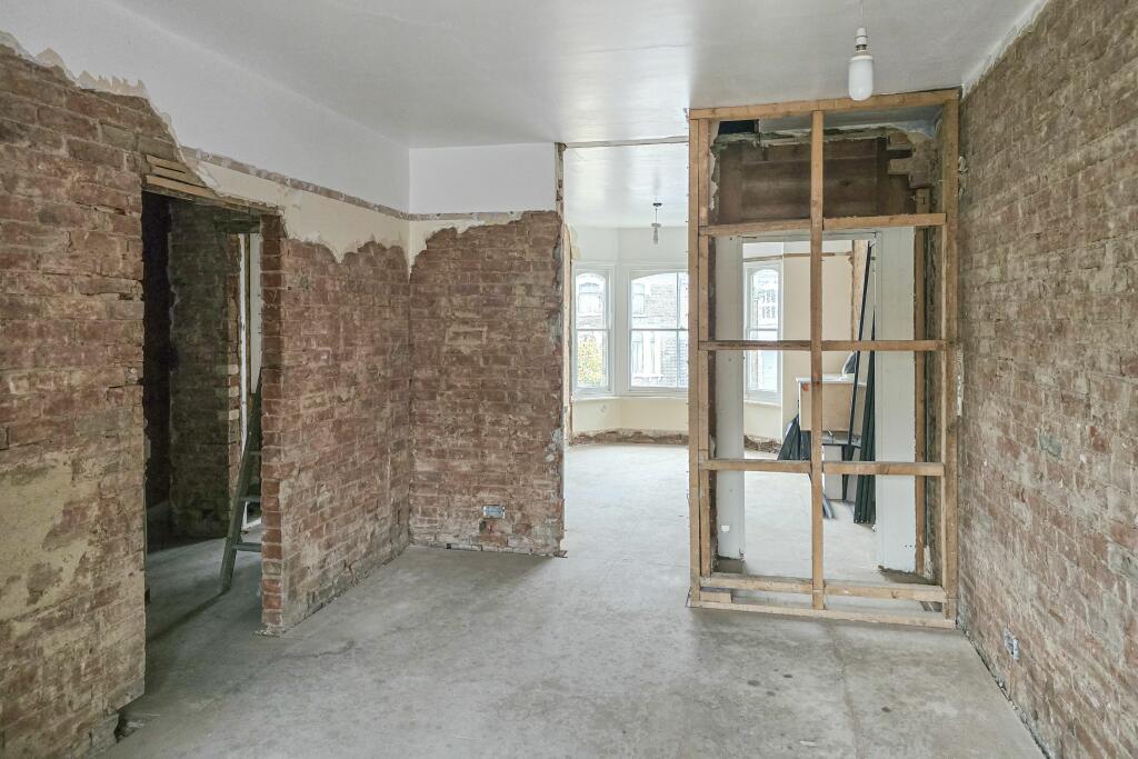 Additional property image - 2 Creffield Road, Colchester, Essex CO3 3JB