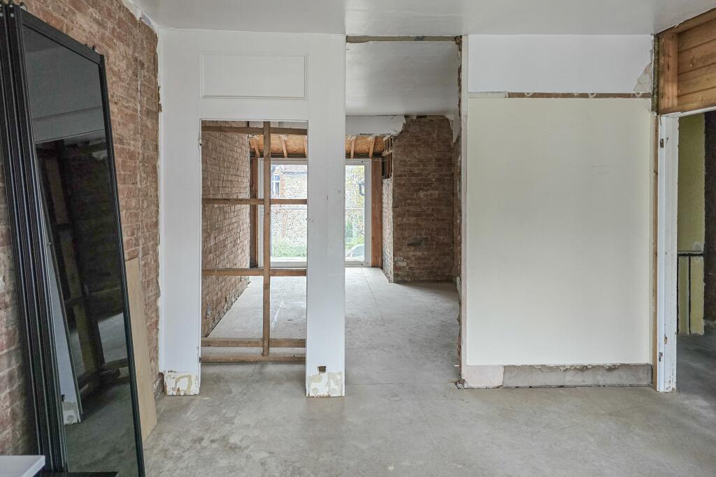 Additional property image - 2 Creffield Road, Colchester, Essex CO3 3JB