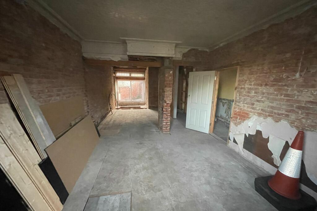 Additional property image - 2 Creffield Road, Colchester, Essex CO3 3JB