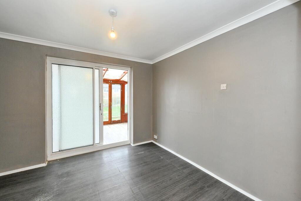 Additional property image - 6 Wellcroft Close, Welwyn Garden City, Hertfordshire, AL7 3JZ