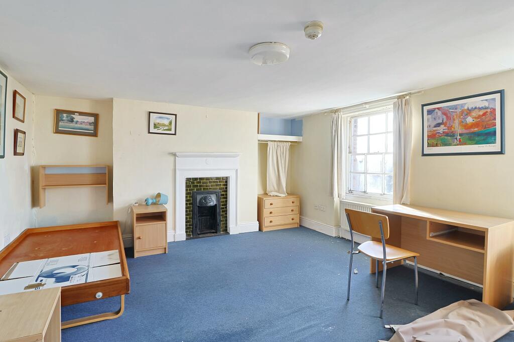 Additional property image - 14 The Halve, Trowbridge, Wiltshire BA14 8SD