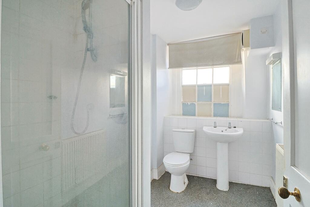 Additional property image - 14 The Halve, Trowbridge, Wiltshire BA14 8SD