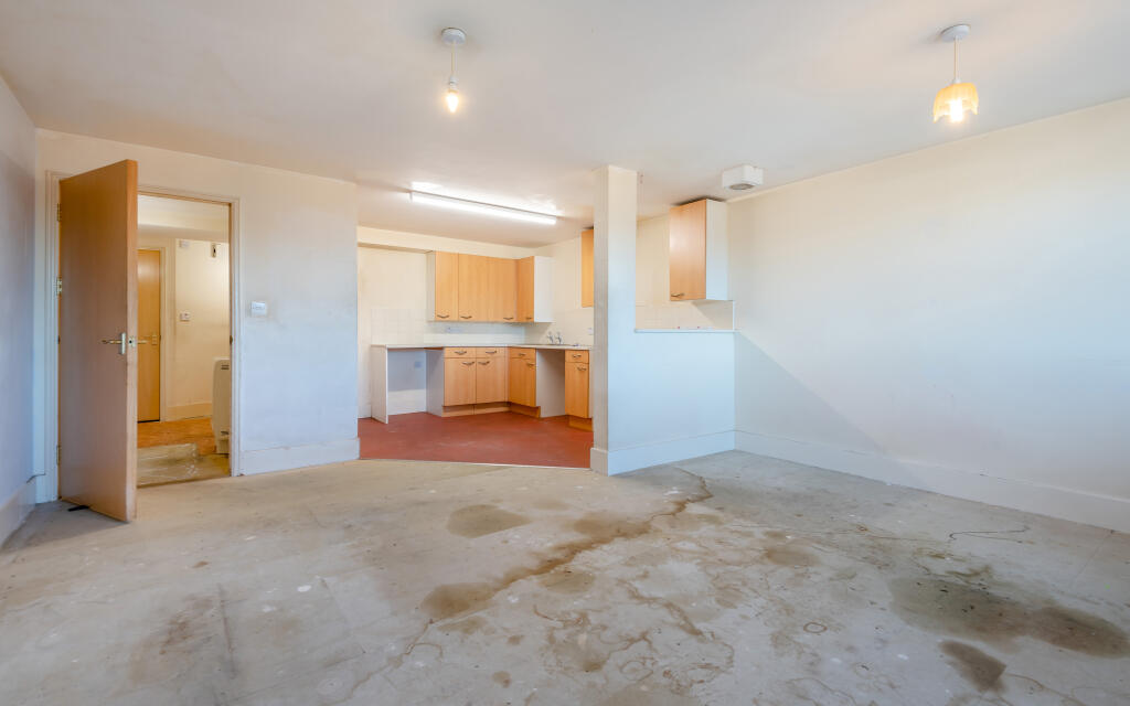 Additional property image - Latimer Court, 2 Latimer Road, Bournemouth, BH9 1JW