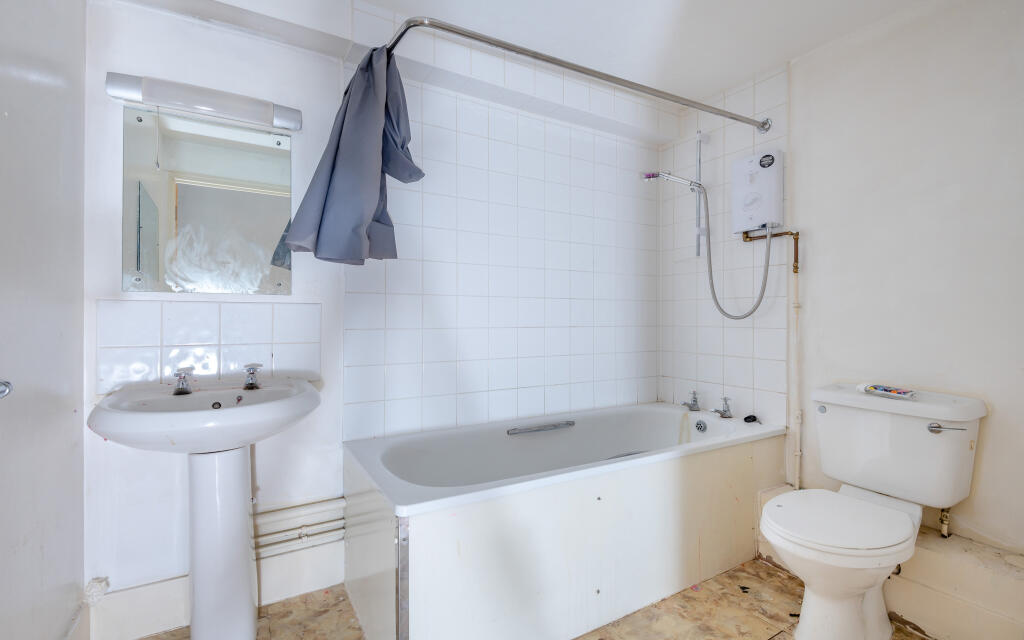 Additional property image - Latimer Court, 2 Latimer Road, Bournemouth, BH9 1JW