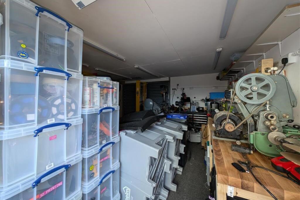 Additional property image - 106 Stone Lane, Worthing, West Sussex BN13 2BG