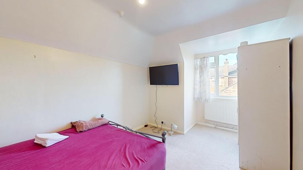 Additional property image - New Haven, Blackhorse Lane, North Weald, Epping, Essex, CM16 6EP