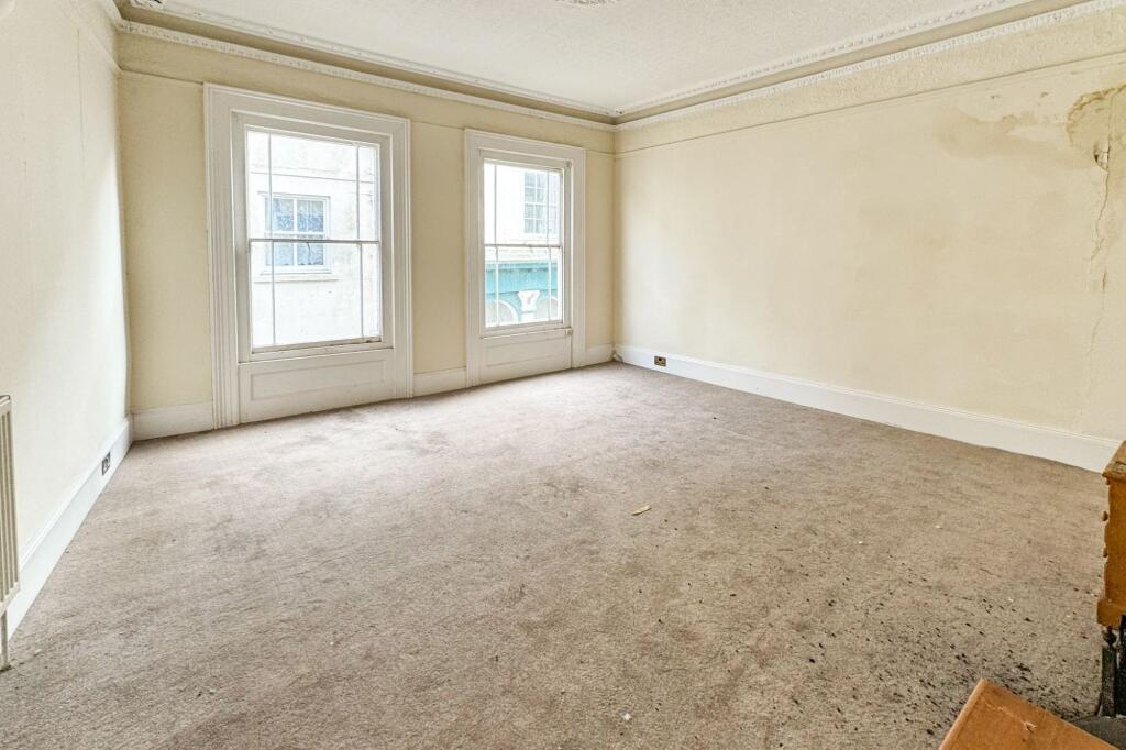 Additional property image - 20-21 Market Street, Harwich CO12 3DX