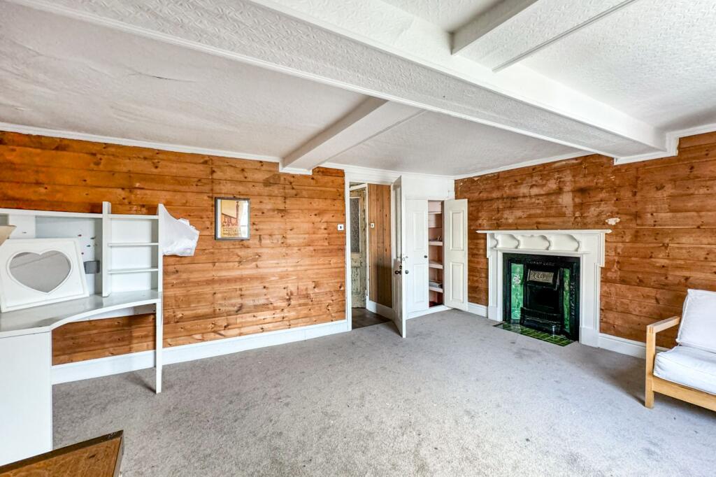 Additional property image - 20-21 Market Street, Harwich CO12 3DX