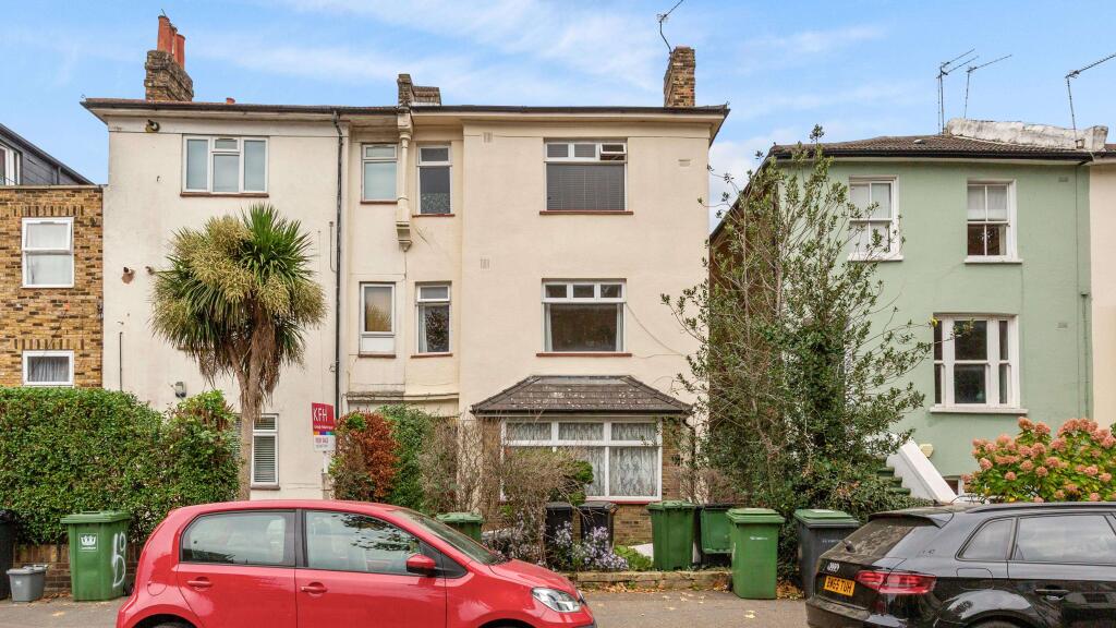 Main image of property: Flats A-C, 21 Eastdown Park, Lewisham, London, SE13 5HU