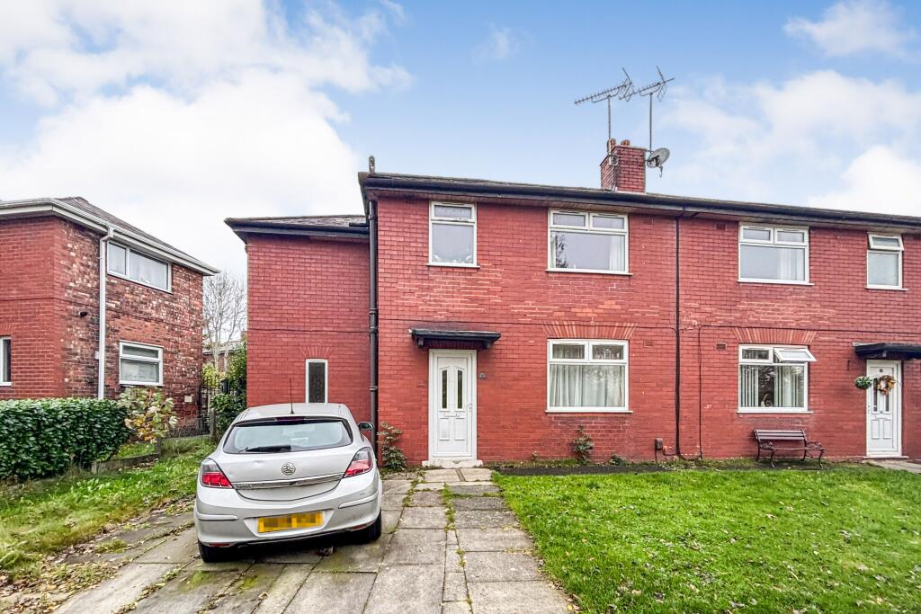 Main image of property: 7 Walnut Avenue, Wigan WN1 3XE