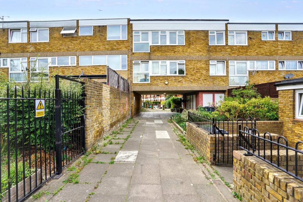 Main image of property: 26 Halsmere Road, Camberwell, London SE5 9JQ
