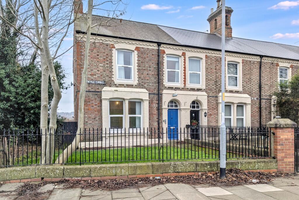 Main image of property: 1/1A Tynevale Terrace, Bensham, Gateshead, Tyne & Wear, NE8 2XY