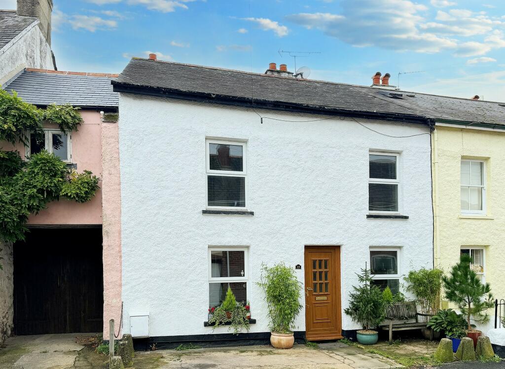 3 bedroom cottage for sale in Church Street, Kingsteignton, TQ12