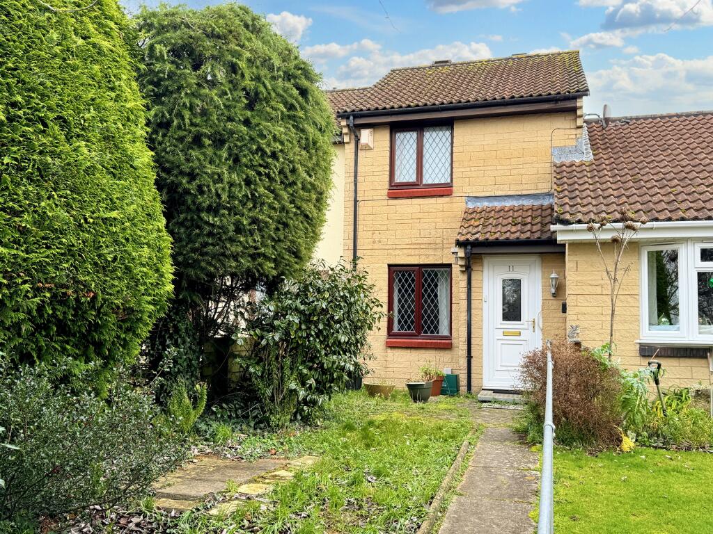 2 bedroom terraced house for sale in Woodmere Way, Kingsteignton, TQ12