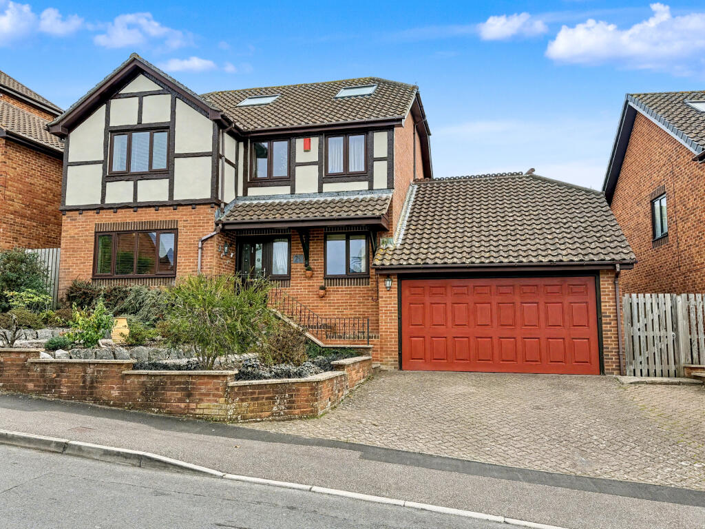 Main image of property: Humber Lane, Kingsteignton, Newton Abbot