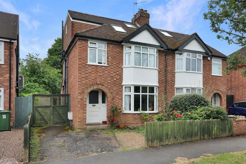 4 bedroom semidetached house for sale in Lichfield Road, Cambridge, CB1