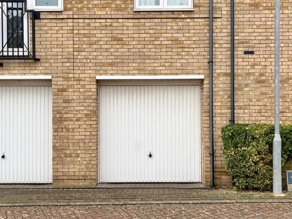 Additional property image - Chambers Drive, Cambridge