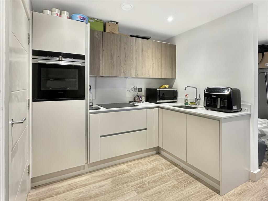 Additional property image - Water Lane, Cambridge