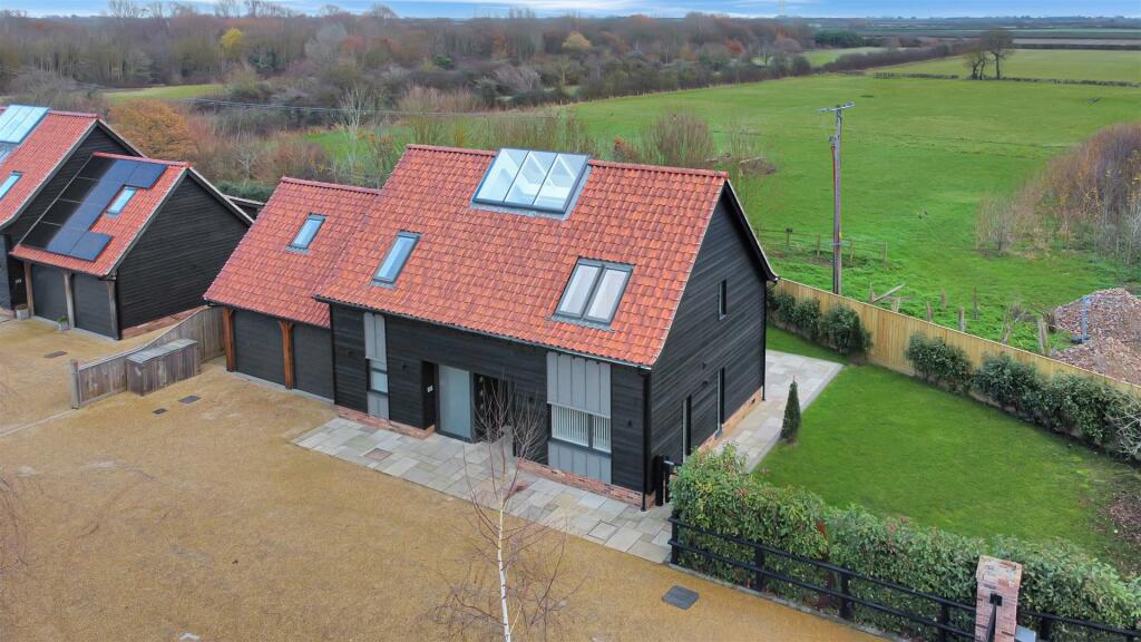 Main image of property: Middle Watch, Swavesey, Cambridge