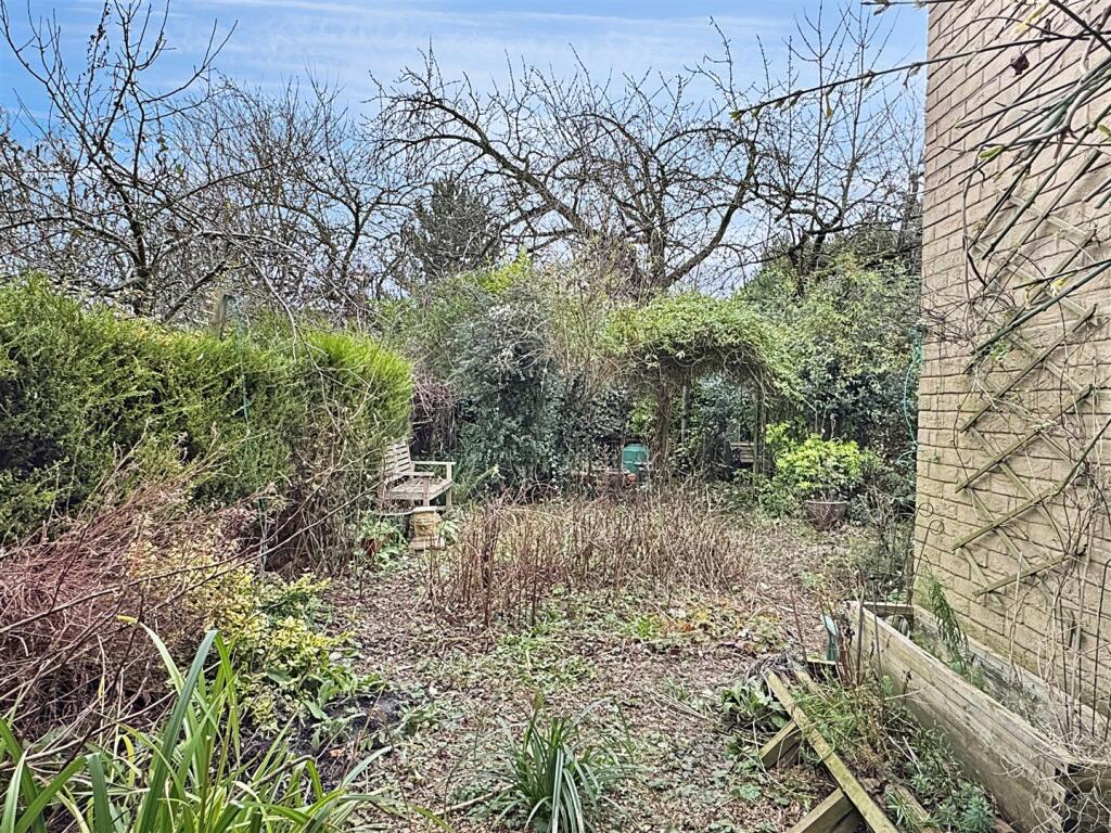 Additional property image - Erasmus Close, Cambridge