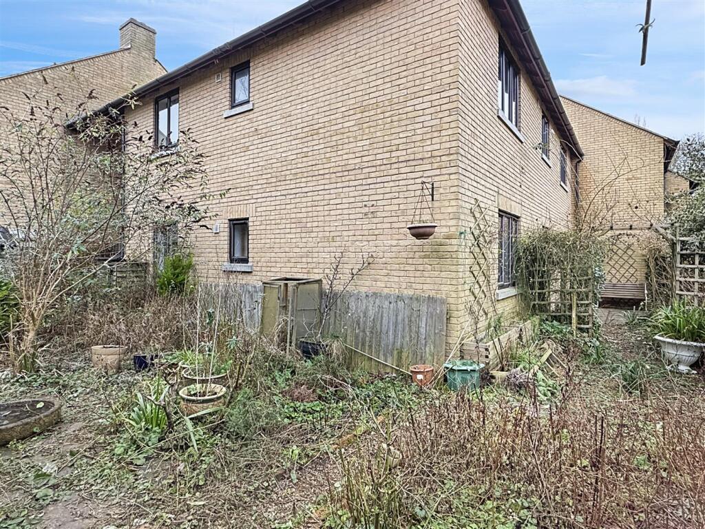 Additional property image - Erasmus Close, Cambridge