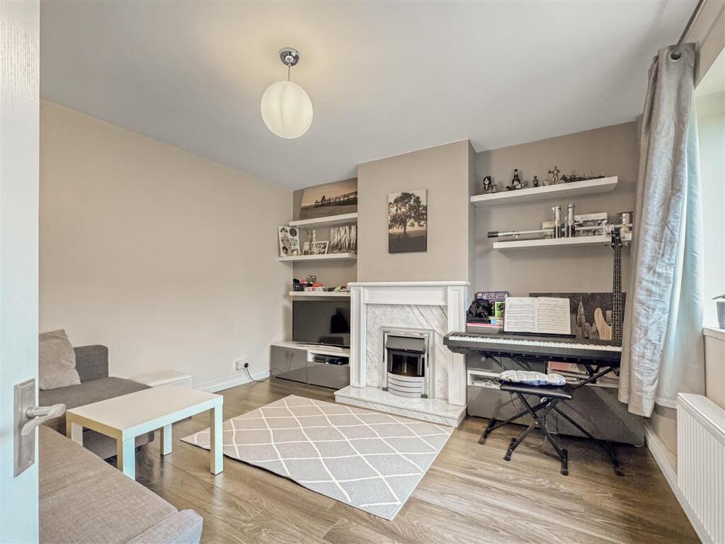 Additional property image - Mortlock Avenue, Cambridge