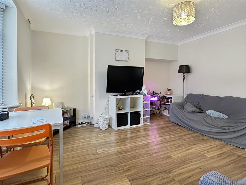 Additional property image - Laburnum Close, Cambridge