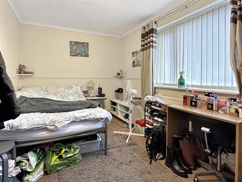 Additional property image - Laburnum Close, Cambridge