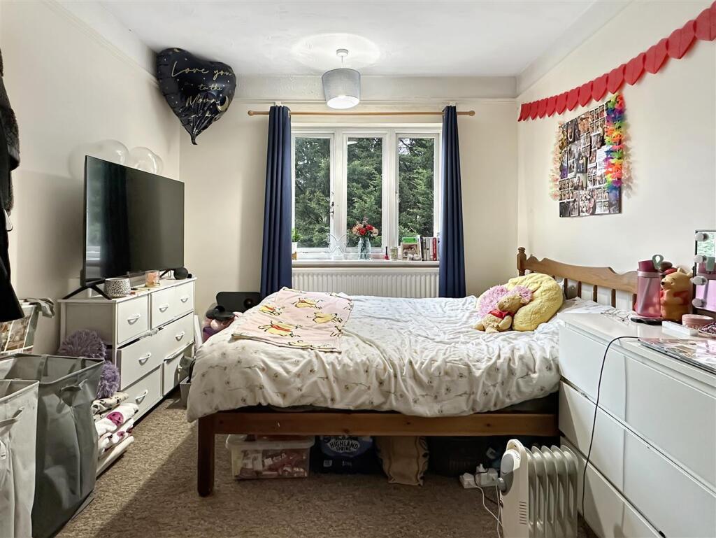 Additional property image - Laburnum Close, Cambridge