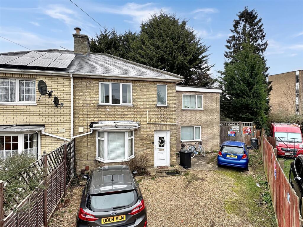 Additional property image - Laburnum Close, Cambridge