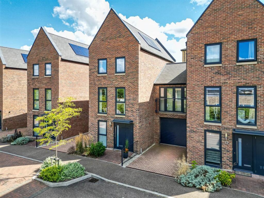 Main image of property: Shrewsbury Road, Cambridge