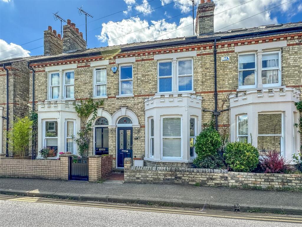 Main image of property: Clare Street, Cambridge