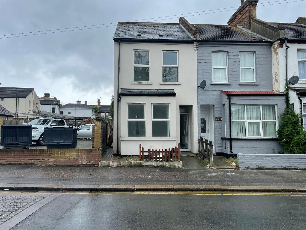 Main image of property: North Road, Southend-On-Sea, Essex, SS0