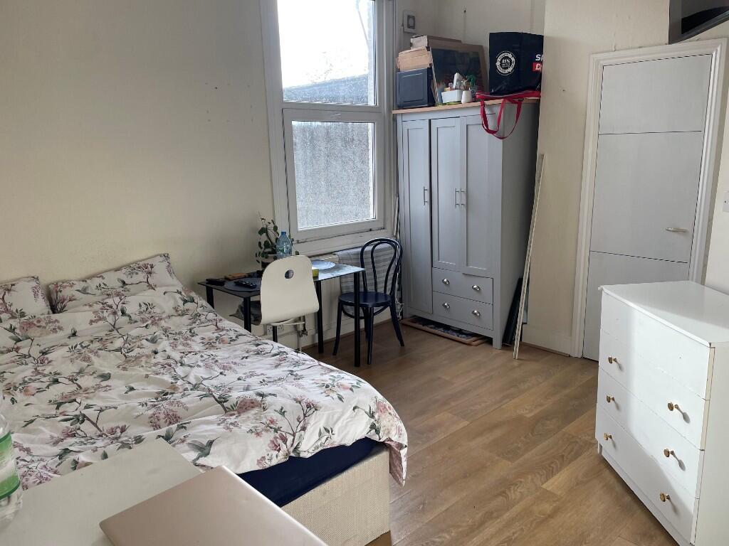 Main image of property: Westbere Road, London, NW2